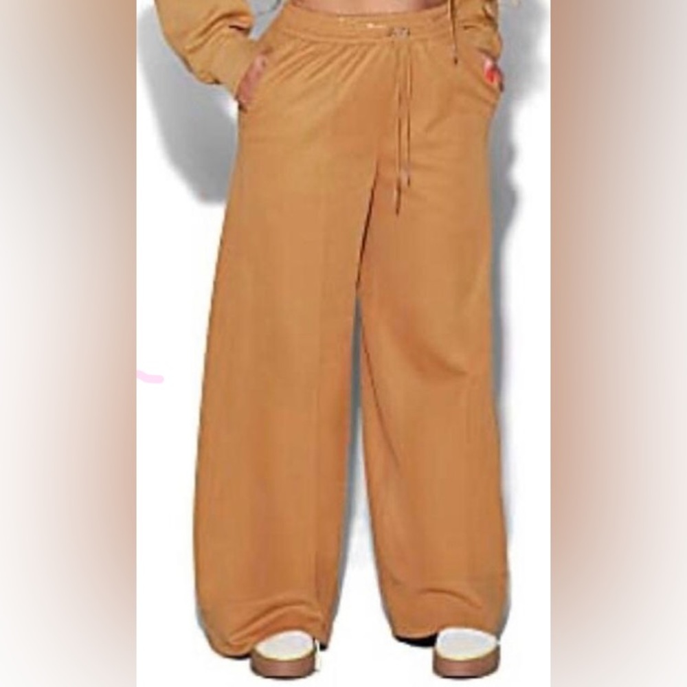 Ivy park Wide Leg Sweatpants tan